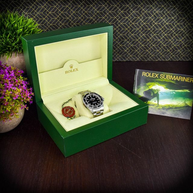 Rolex Submariner 14060M Image 6